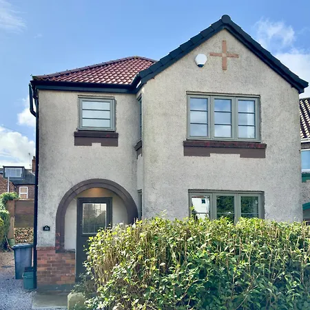 Holiday home Grange Garth Near The River *