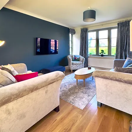 Дом отдыха Grange Garth Near The River *