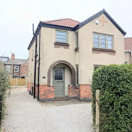 Grange Garth Near The River