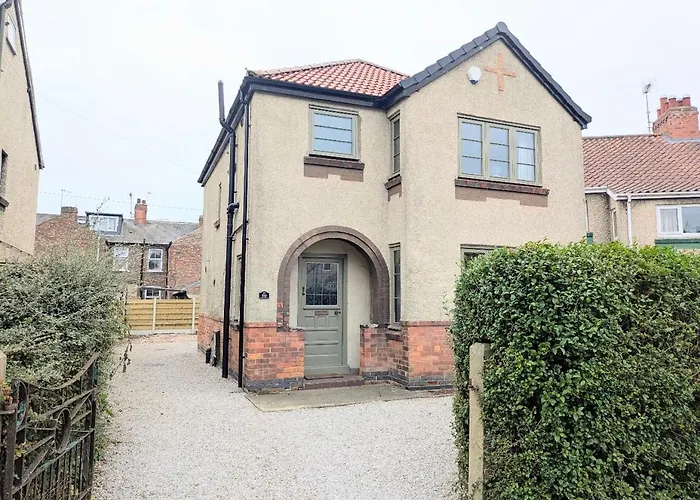 Grange Garth Near The River